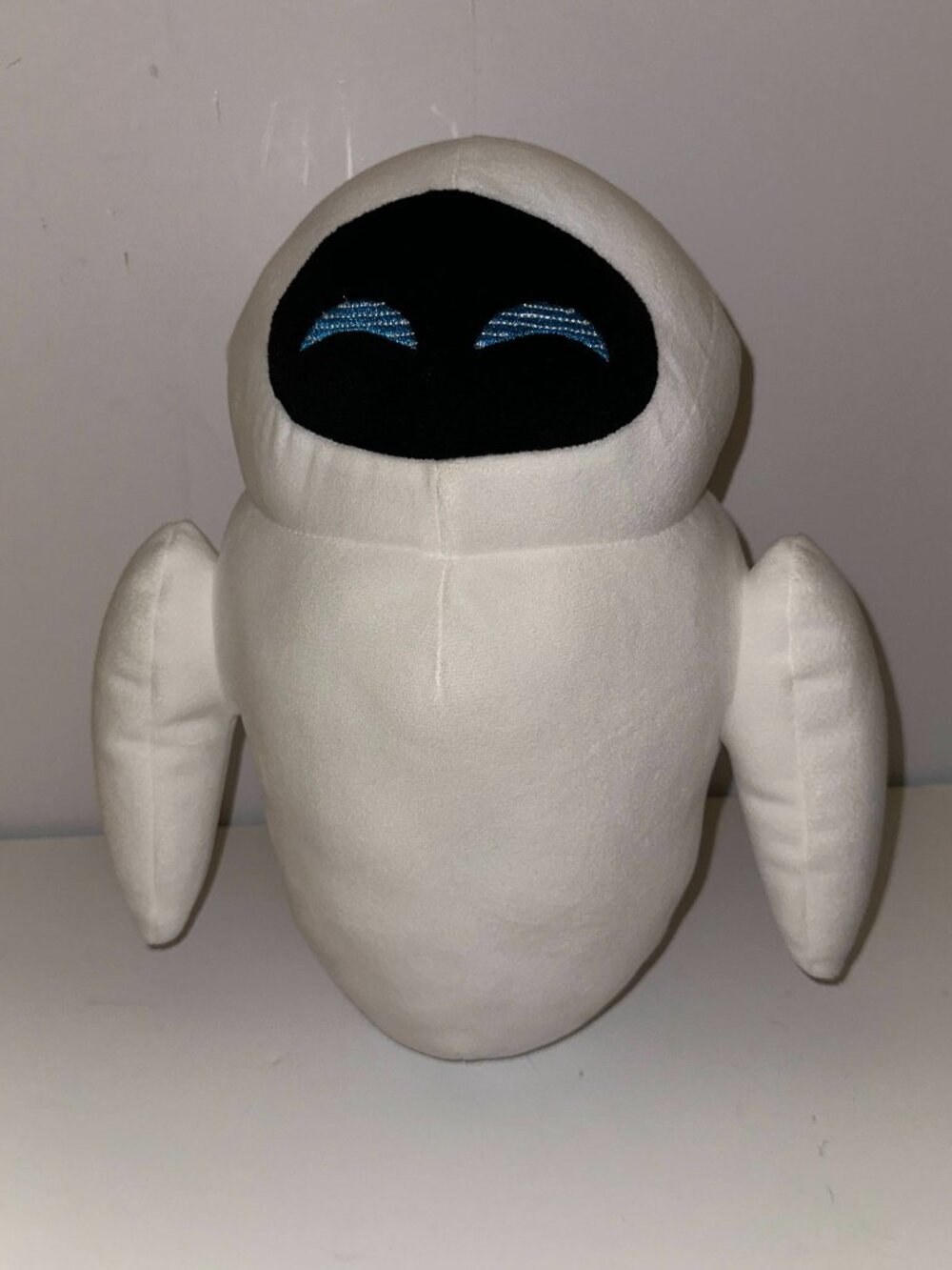 WALL-E EVE 12" Plush Disney Parks Squinting Eyes Robot Pixar Stuffed Animal